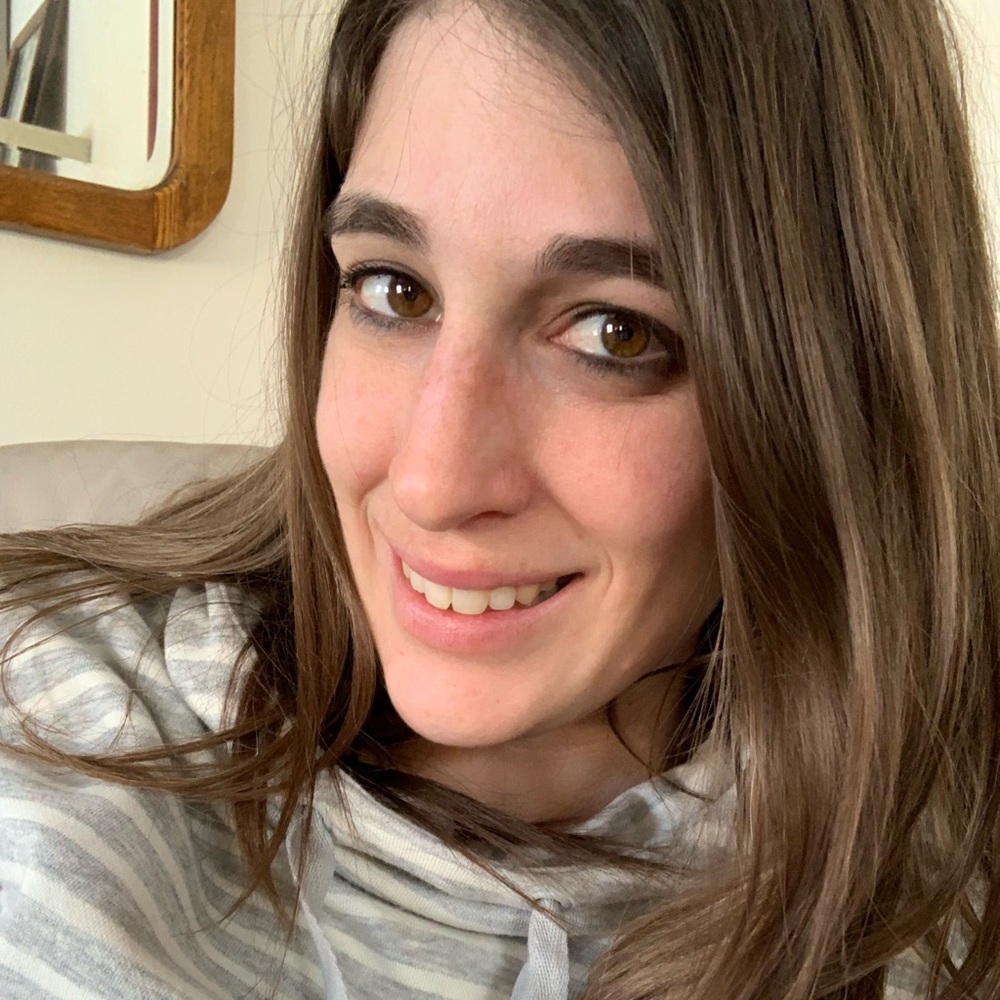 Meet your Posher, Nadia